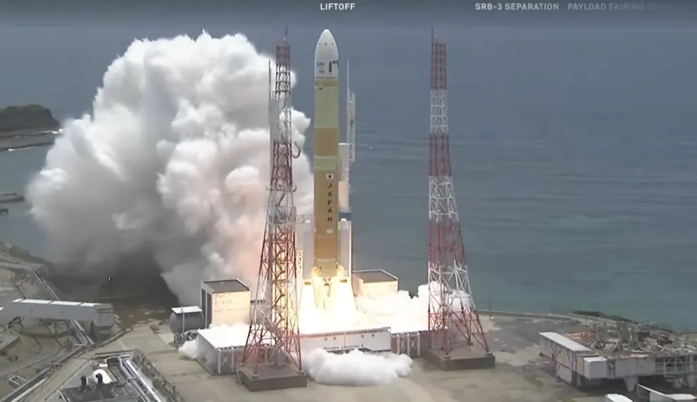 Il decollo del terzo razzo H3 che trasporta il satellite radar ALOS-4. Credito: JAXA/Youtube/framegrab